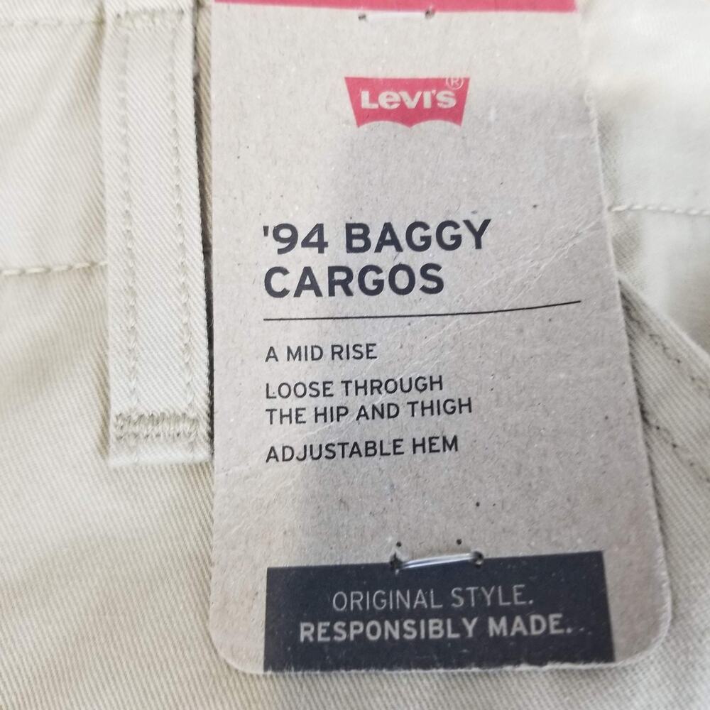 Levi's 94 Baggy Cargo Pants Women's 30x30 Loose Adjustable Hem Utility NWT Tan - Picture 3 of 14